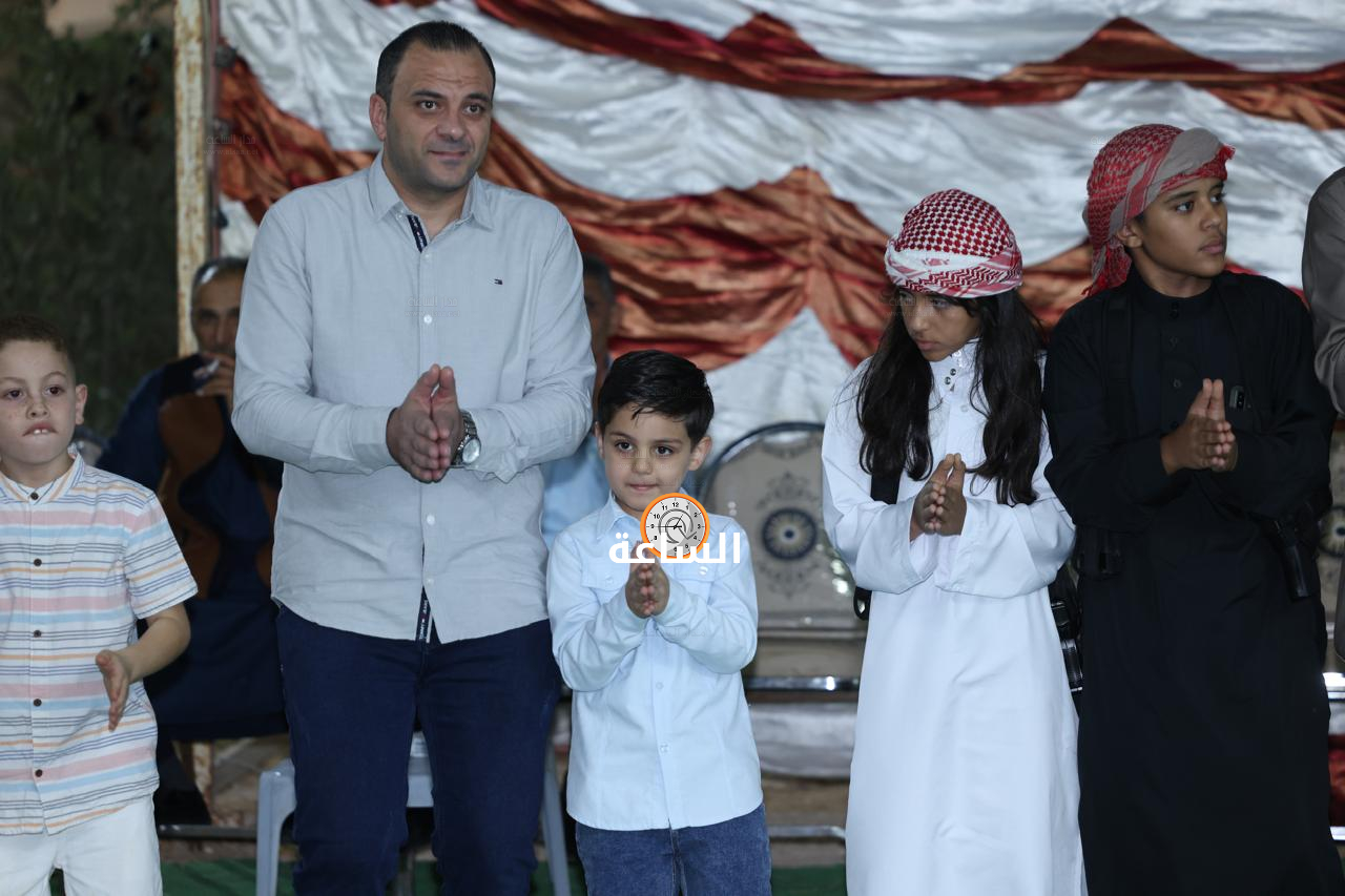 Madar Al-Saa Images 0.9201476215022687