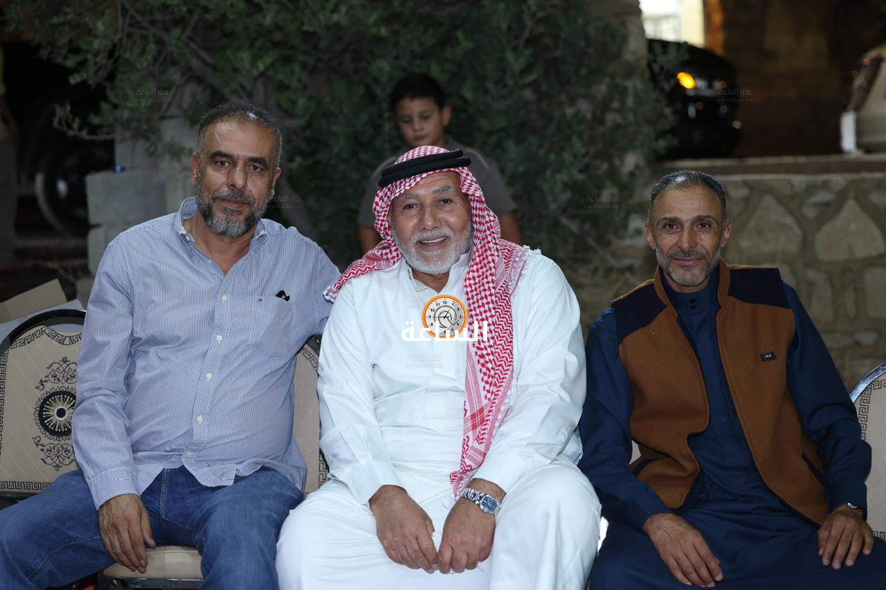 Madar Al-Saa Images 0.18276219290646756