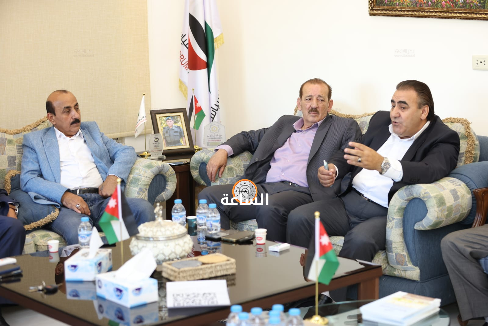 Madar Al-Saa Images 0.7313252031934634