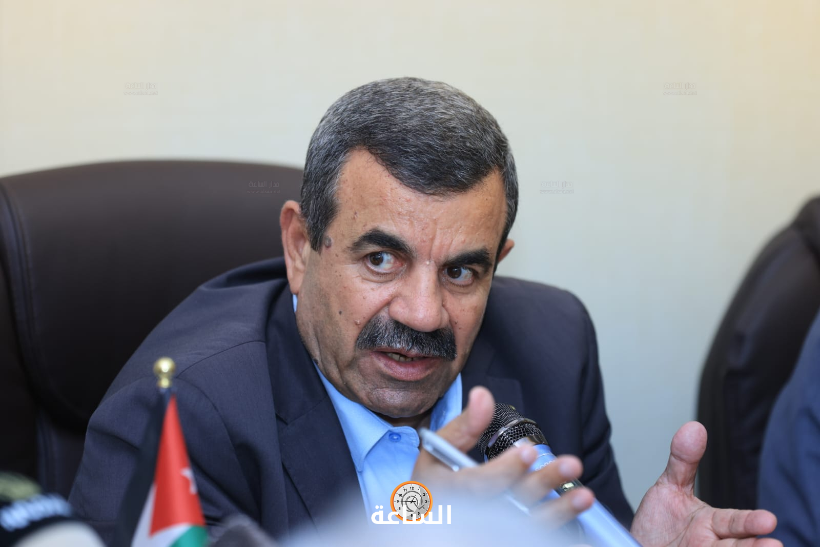 Madar Al-Saa Images 0.36099960386326324