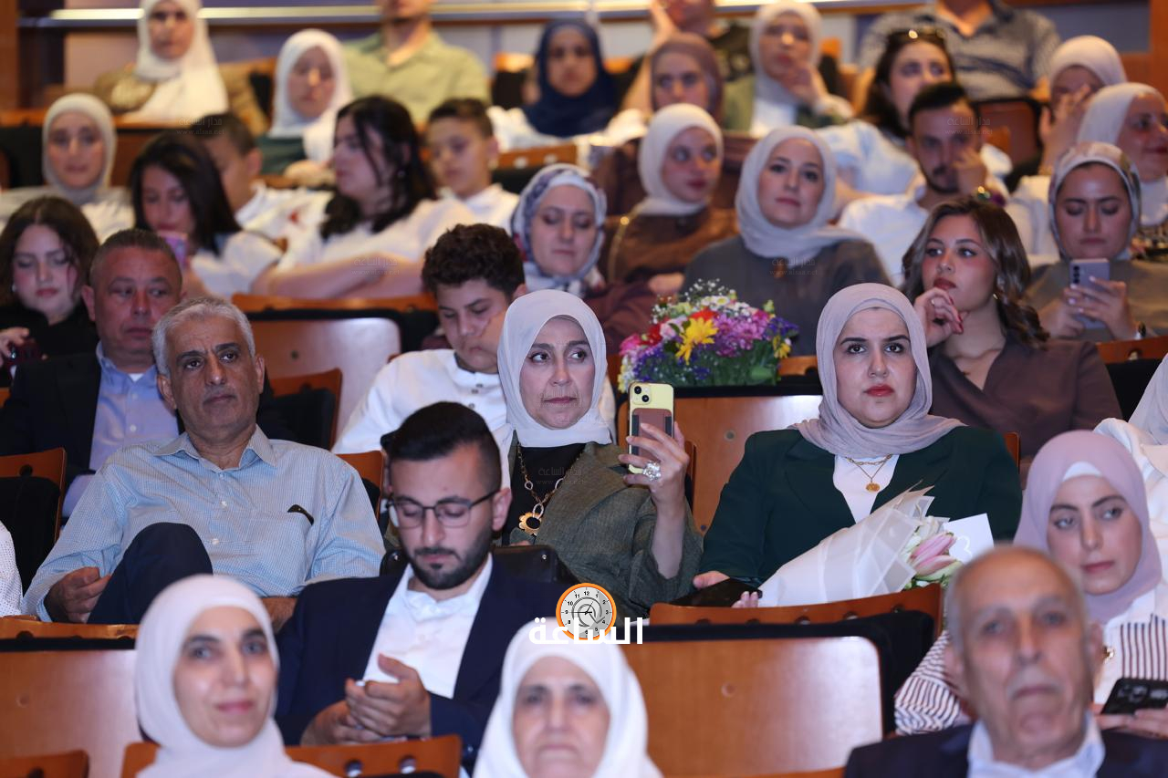 Madar Al-Saa Images 0.0821822339706737