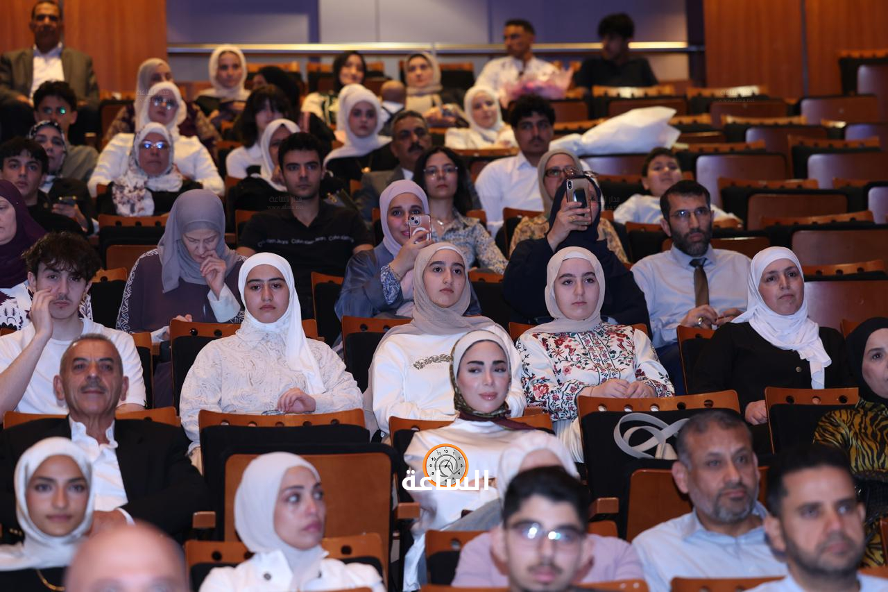 Madar Al-Saa Images 0.12074846178568621