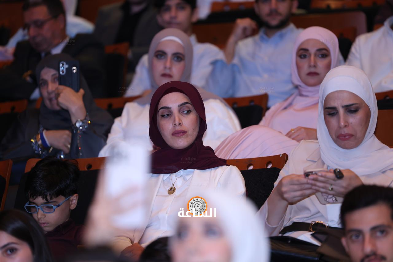 Madar Al-Saa Images 0.6044684003700006