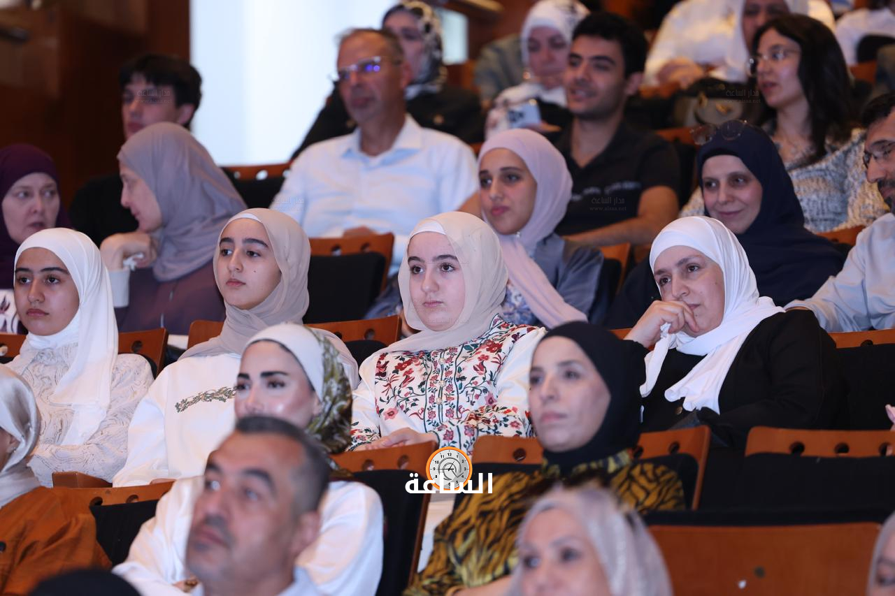 Madar Al-Saa Images 0.10899822970111162