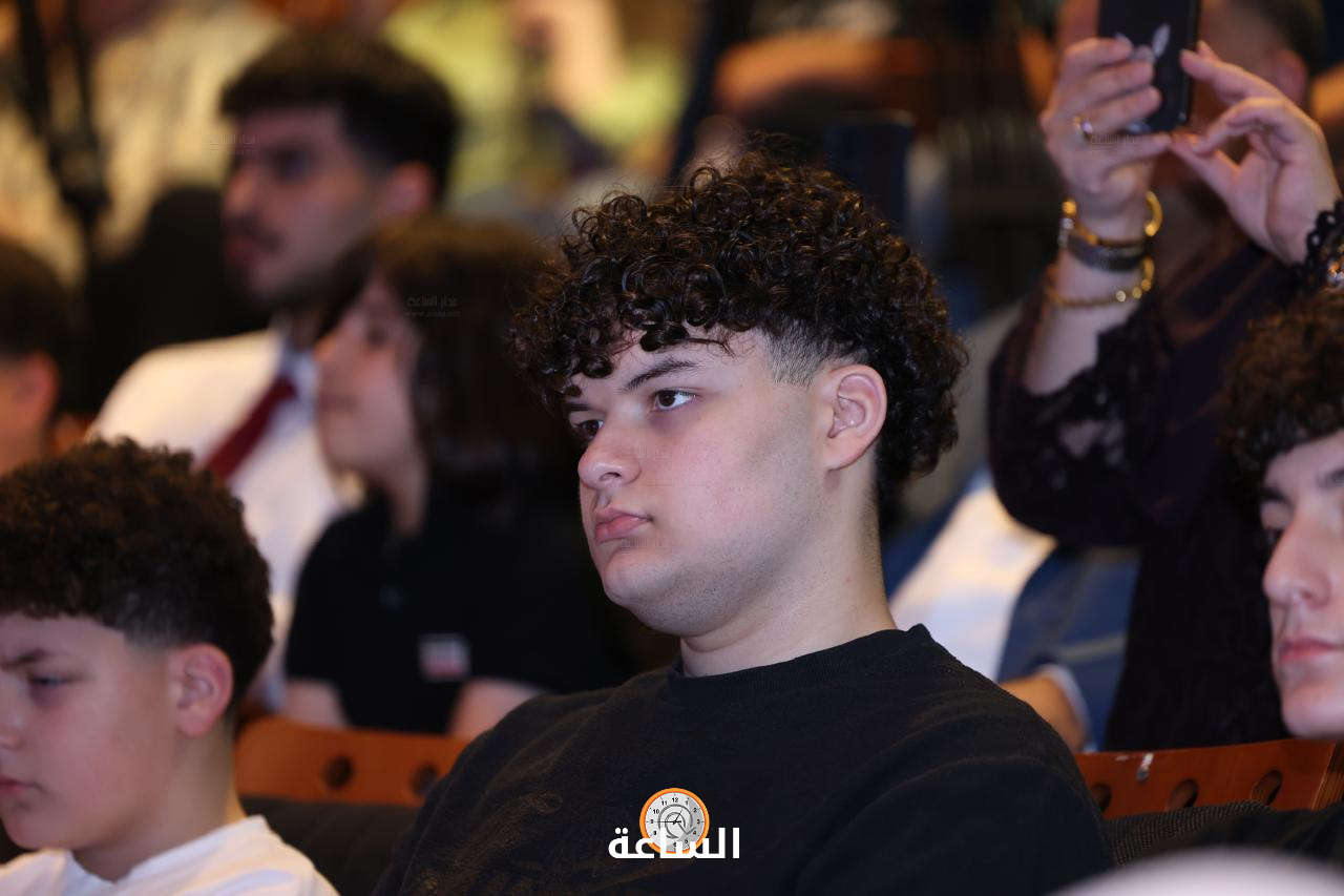Madar Al-Saa Images 0.02257900155229209