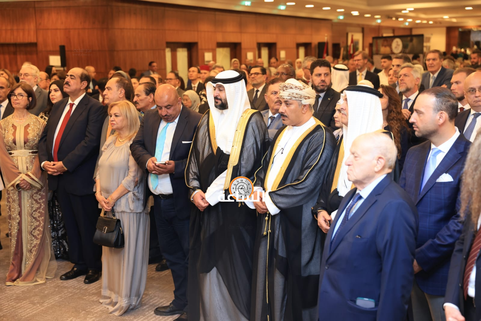 Madar Al-Saa Images 0.7501116917868821