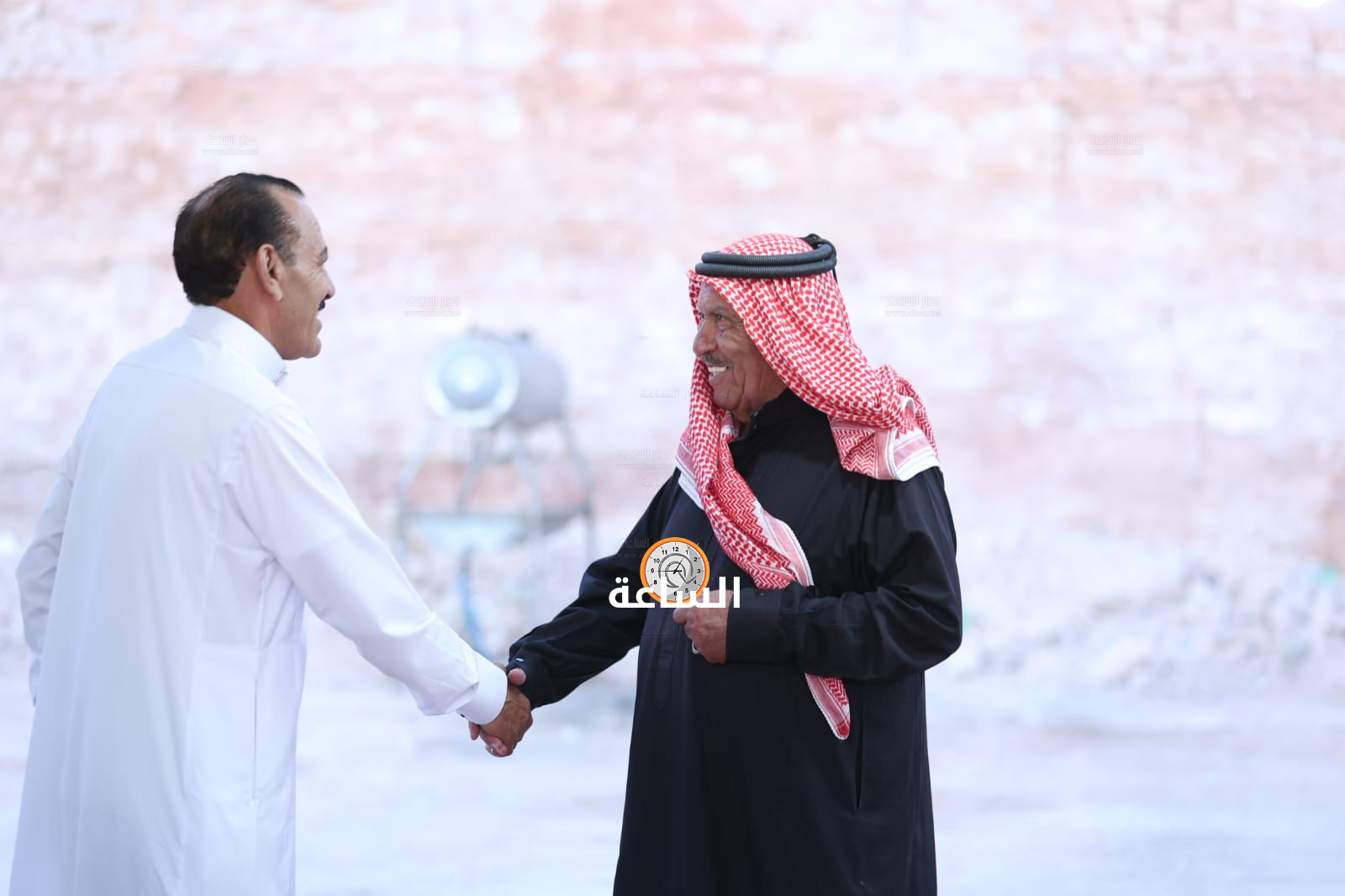Madar Al-Saa Images 0.09023144279551587