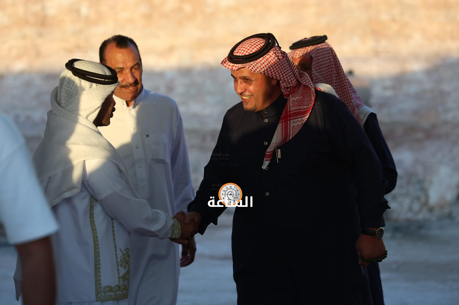 Madar Al-Saa Images 0.8084429773448971