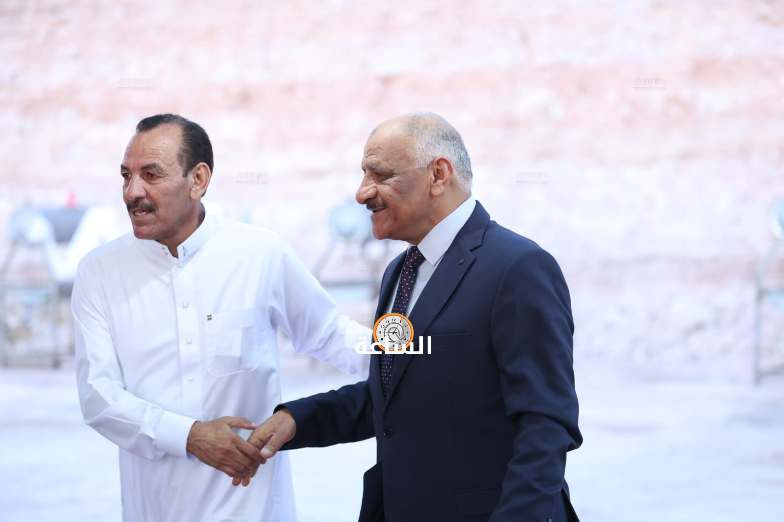 Madar Al-Saa Images 0.7864361259300618
