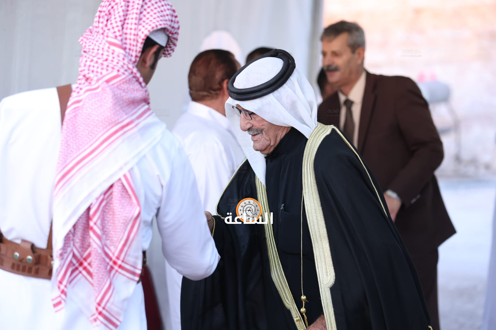Madar Al-Saa Images 0.7950454368313178