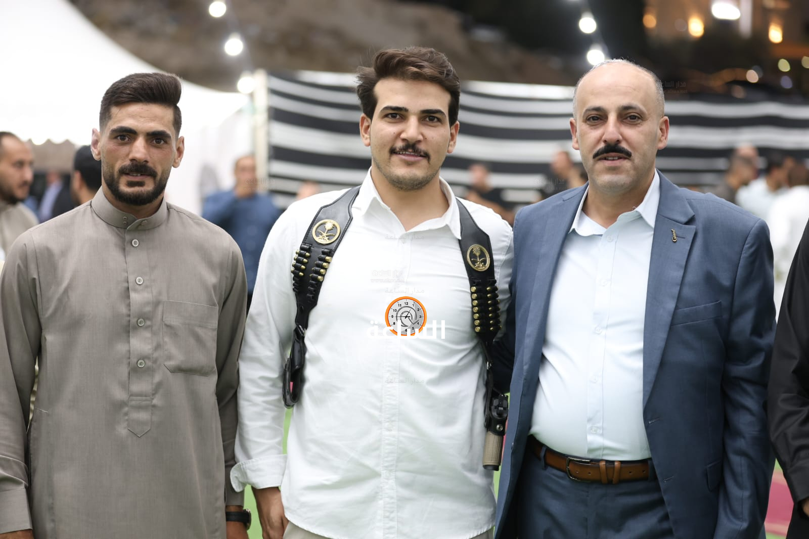 Madar Al-Saa Images 0.4357597454673232