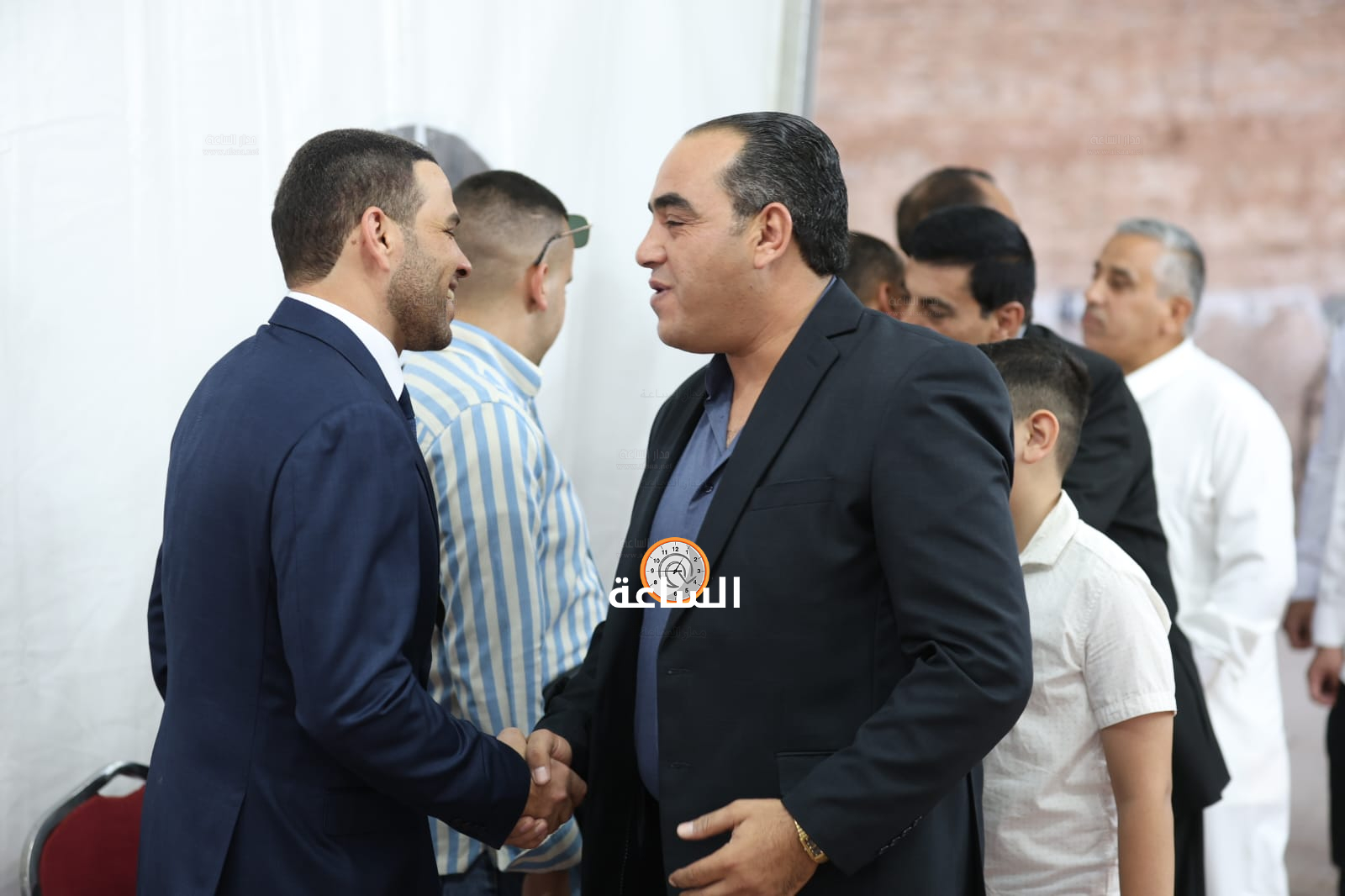 Madar Al-Saa Images 0.9766889980487514