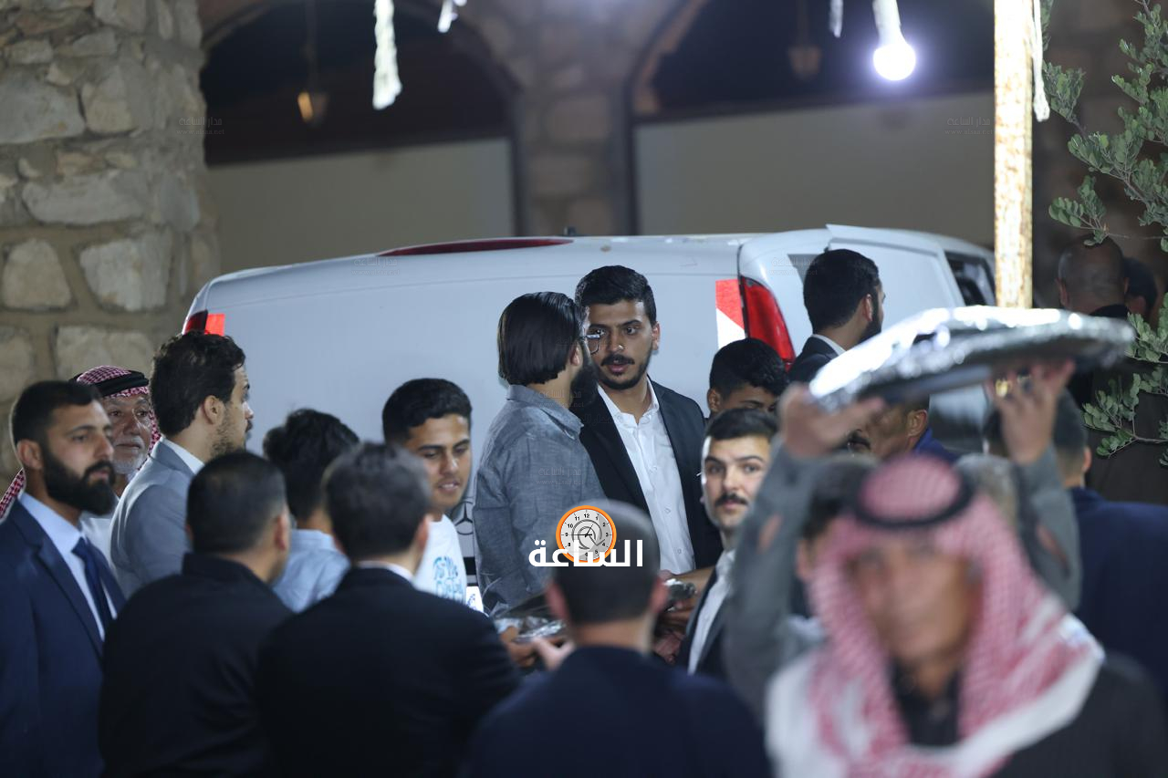 Madar Al-Saa Images 0.05593226388504002