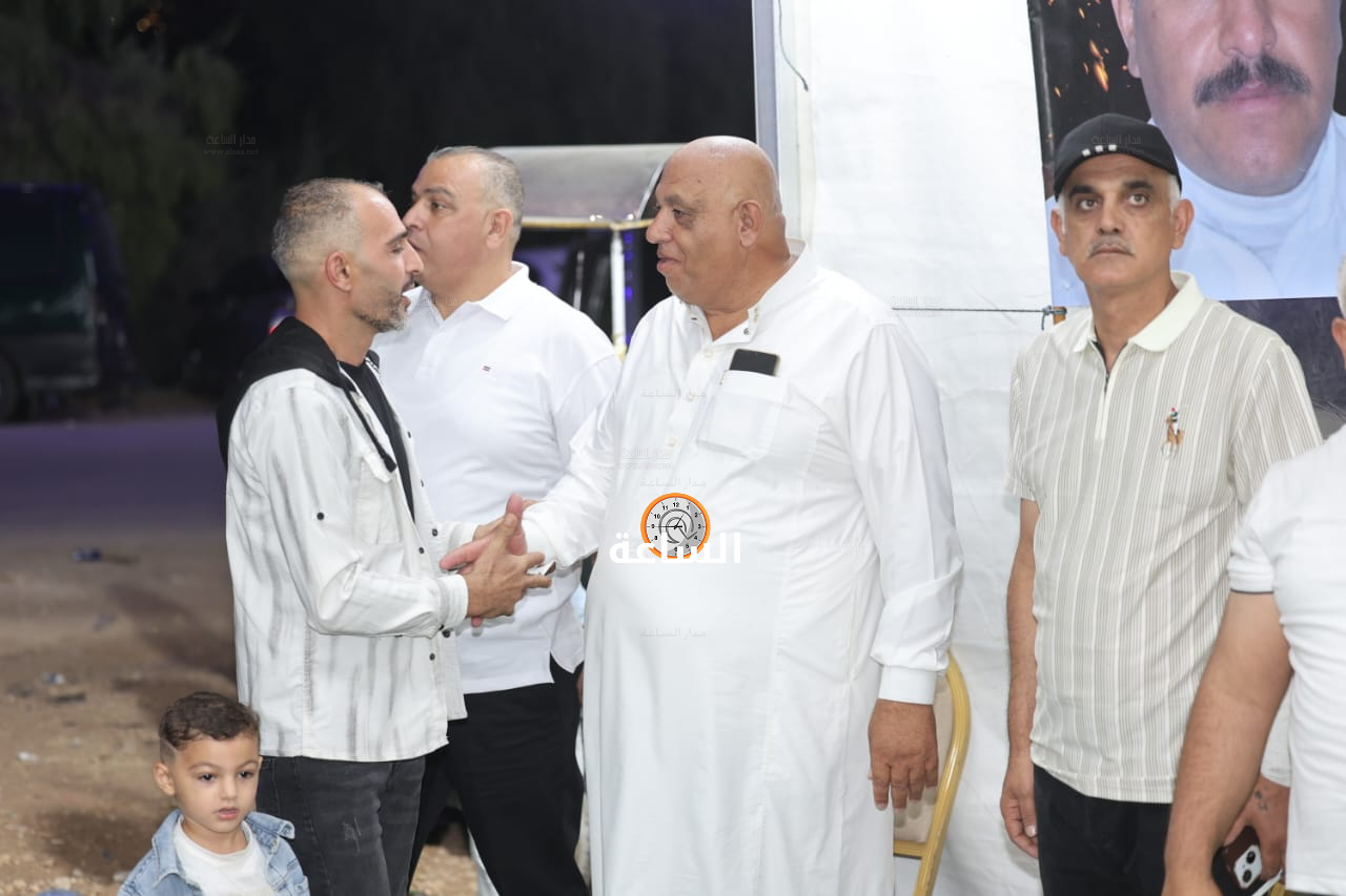 Madar Al-Saa Images 0.3989390759149586