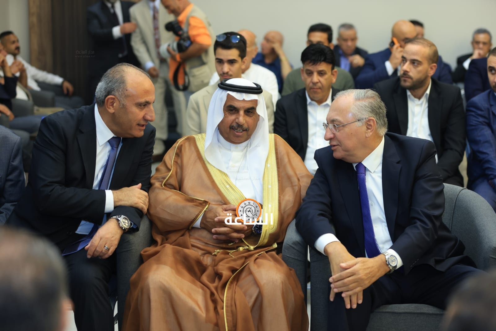 Madar Al-Saa Images 0.36860318007902226