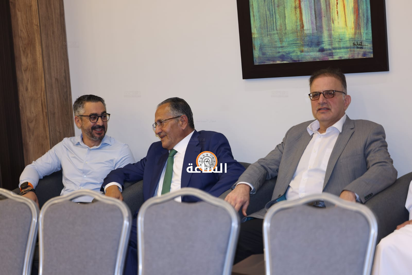 Madar Al-Saa Images 0.589053944616917