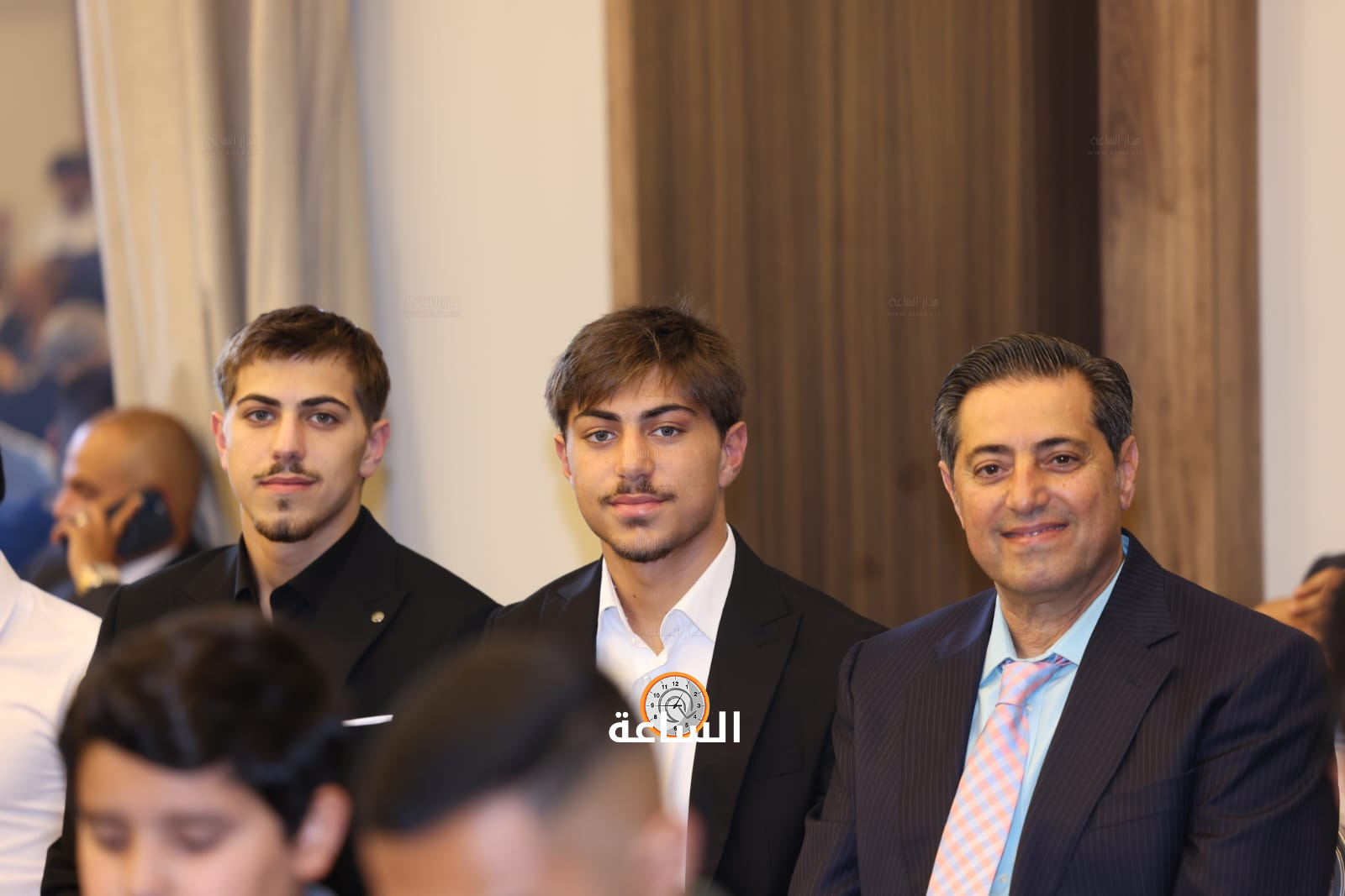 Madar Al-Saa Images 0.9882429346148787