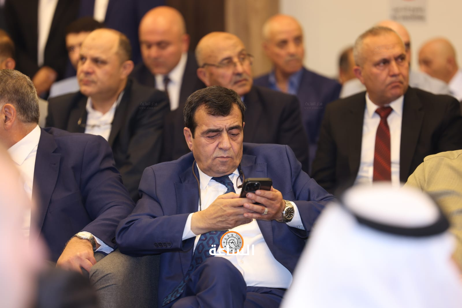 Madar Al-Saa Images 0.018828823775451142