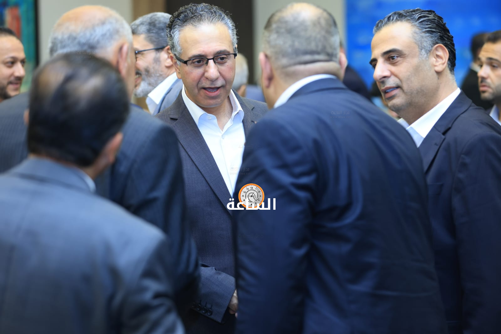 Madar Al-Saa Images 0.9749050148056901