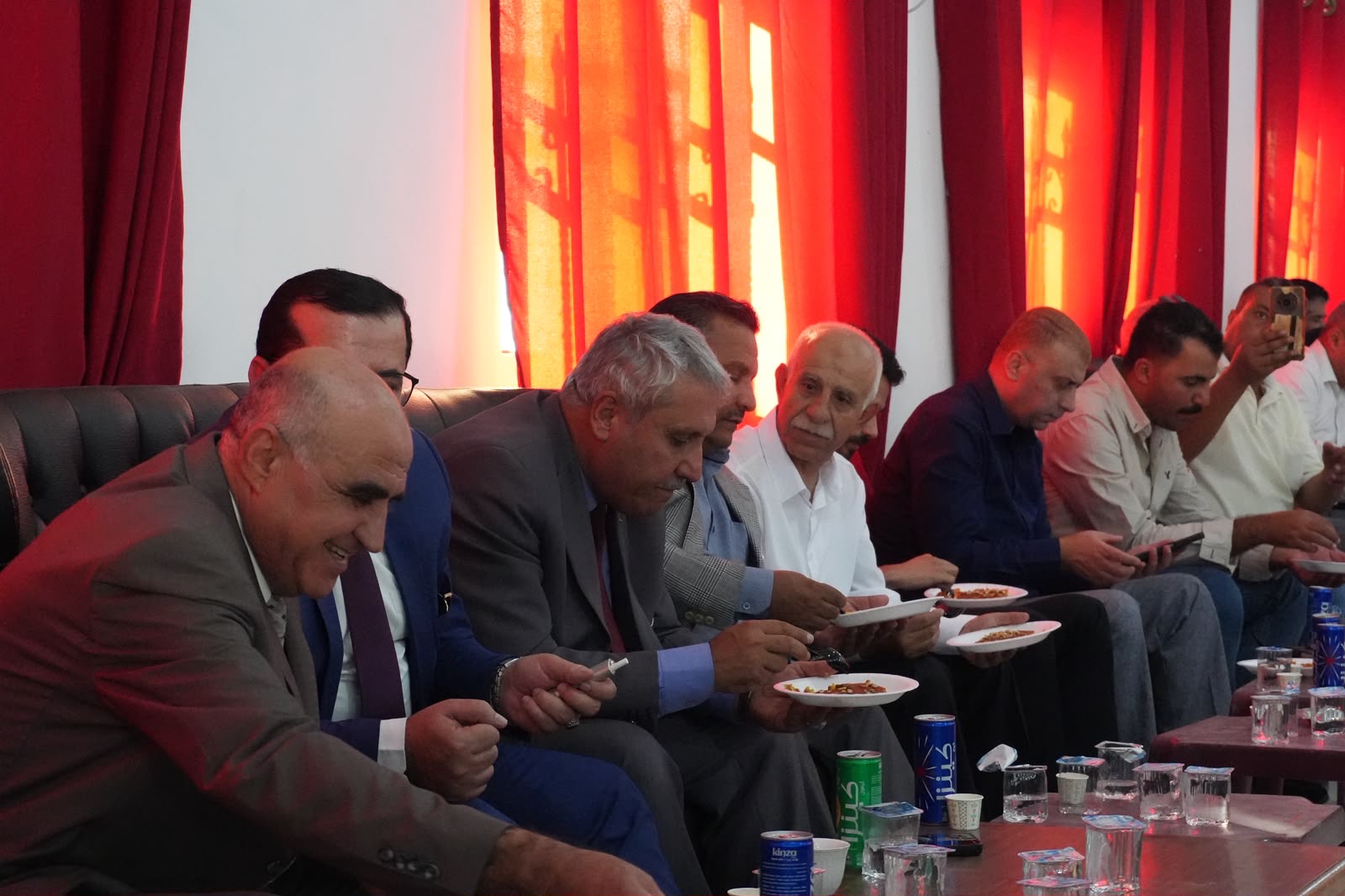 Madar Al-Saa Images 0.7006259406306652
