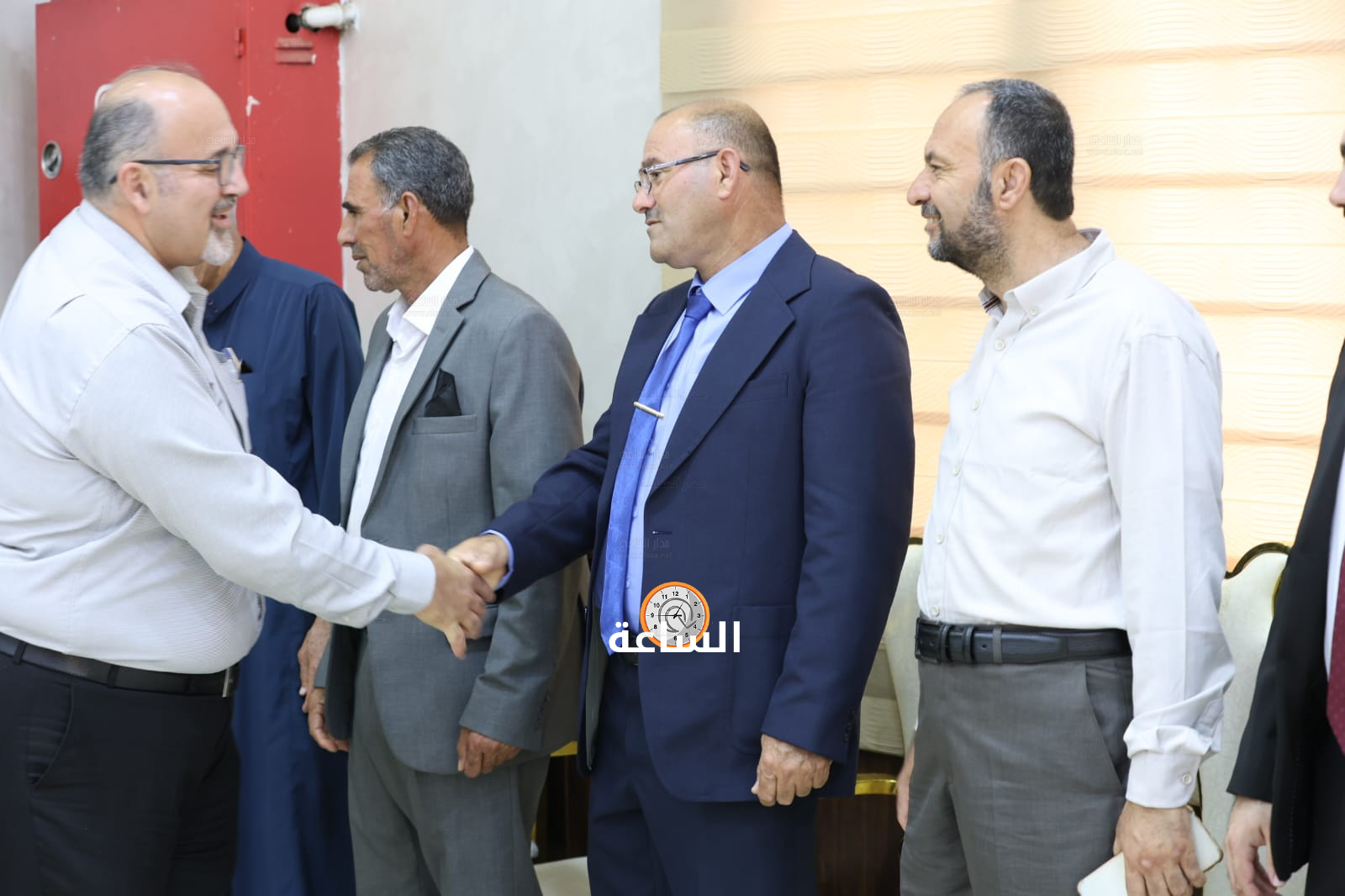 Madar Al-Saa Images 0.7166404458603702