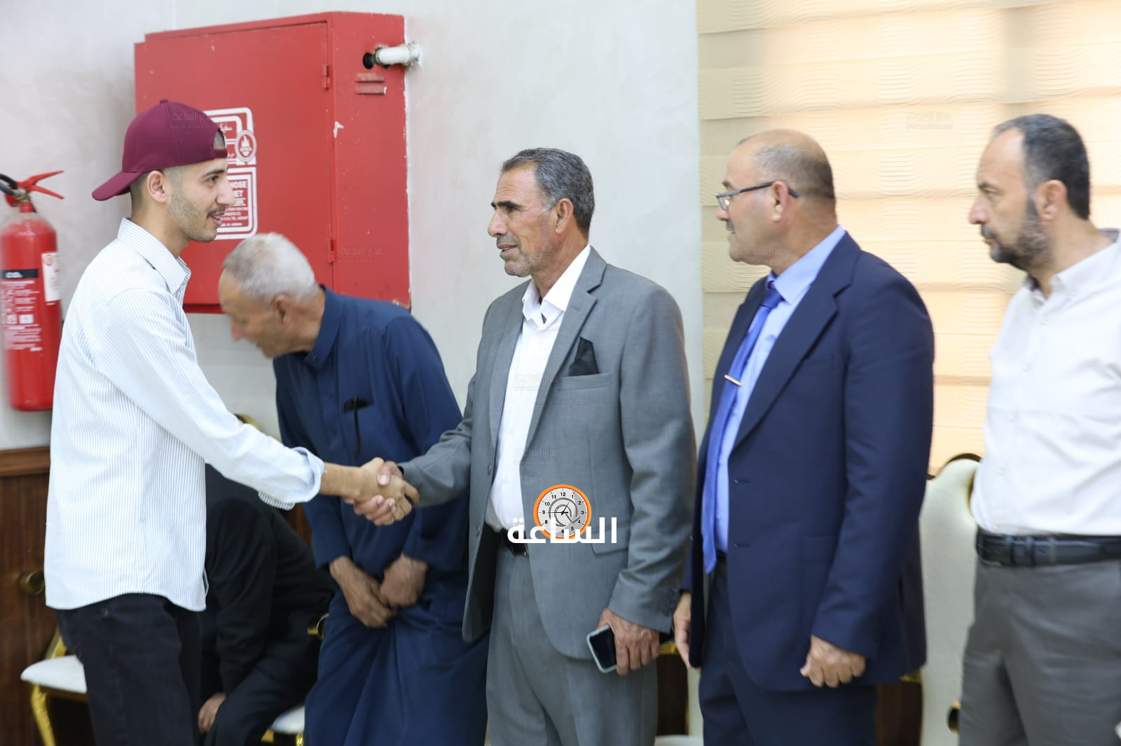Madar Al-Saa Images 0.06201015264475429
