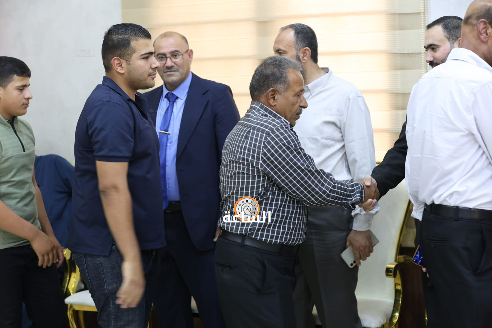Madar Al-Saa Images 0.33958681367618493