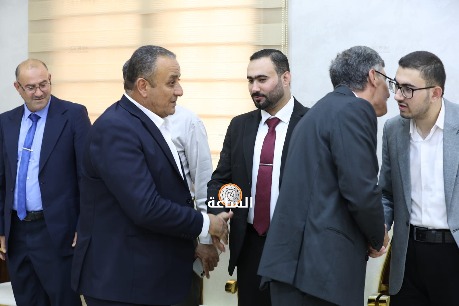Madar Al-Saa Images 0.5909739882577243