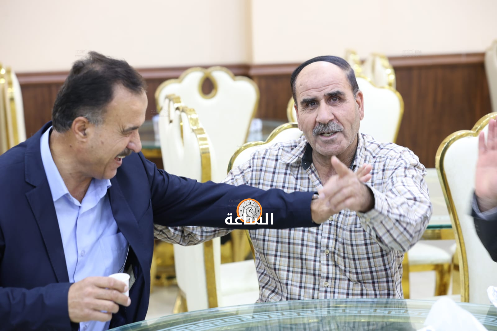 Madar Al-Saa Images 0.9795167587127914