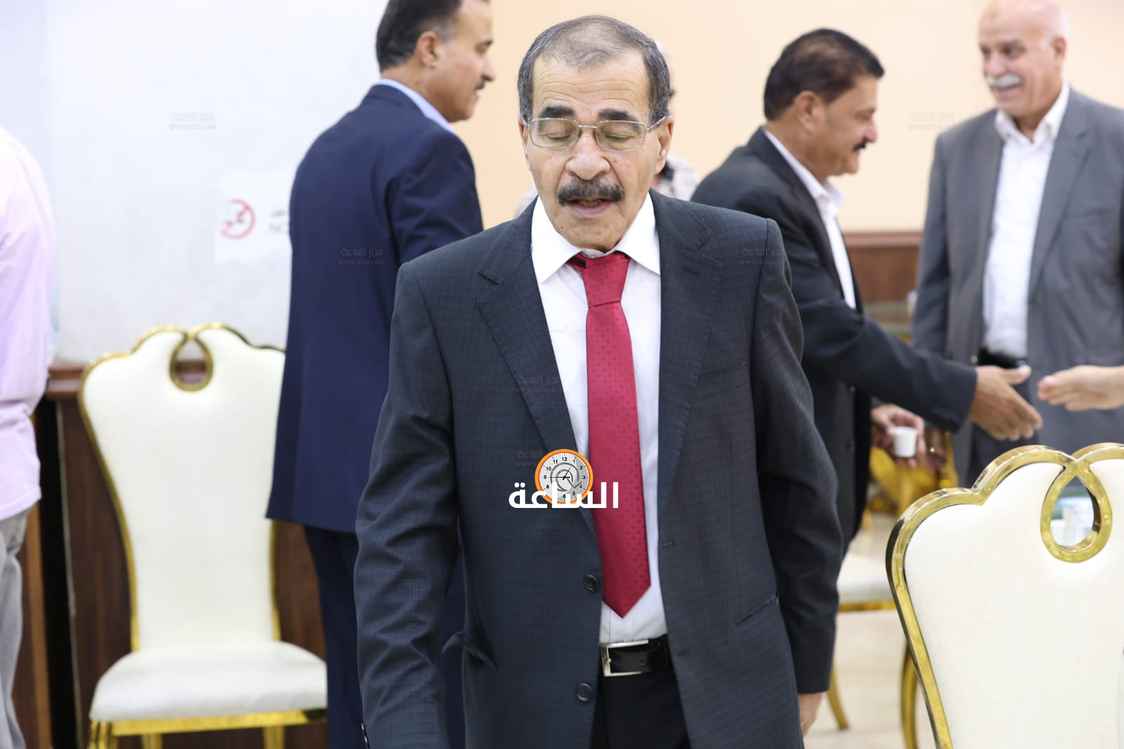 Madar Al-Saa Images 0.2500780676625137