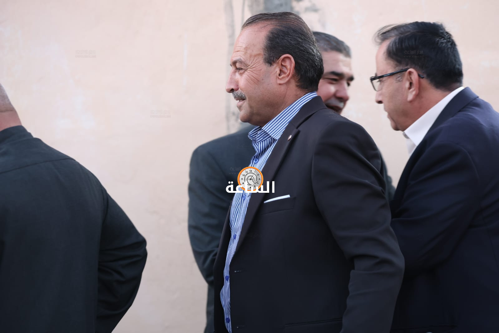 Madar Al-Saa Images 0.4472530945100176