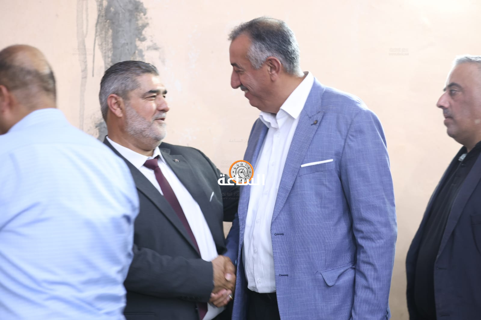Madar Al-Saa Images 0.9951311684923615