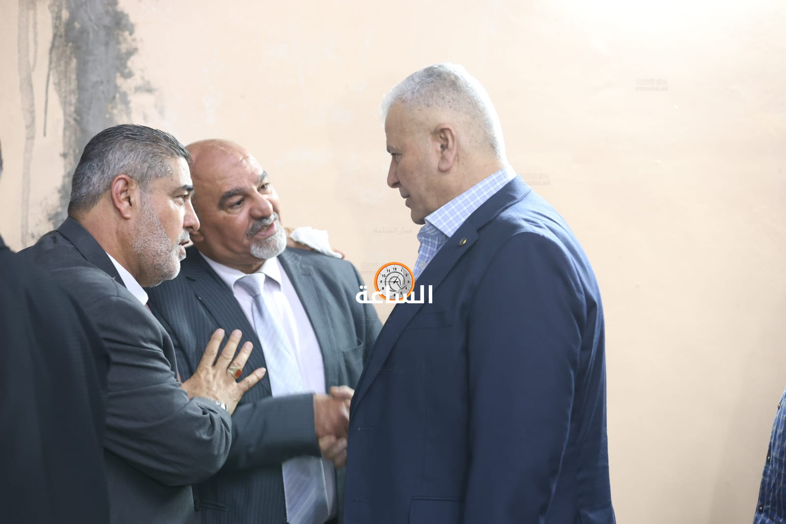 Madar Al-Saa Images 0.9026728558192336