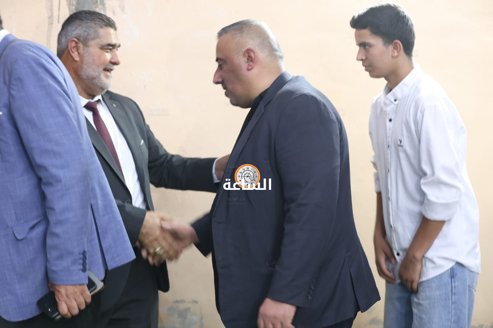 Madar Al-Saa Images 0.42787745190686144