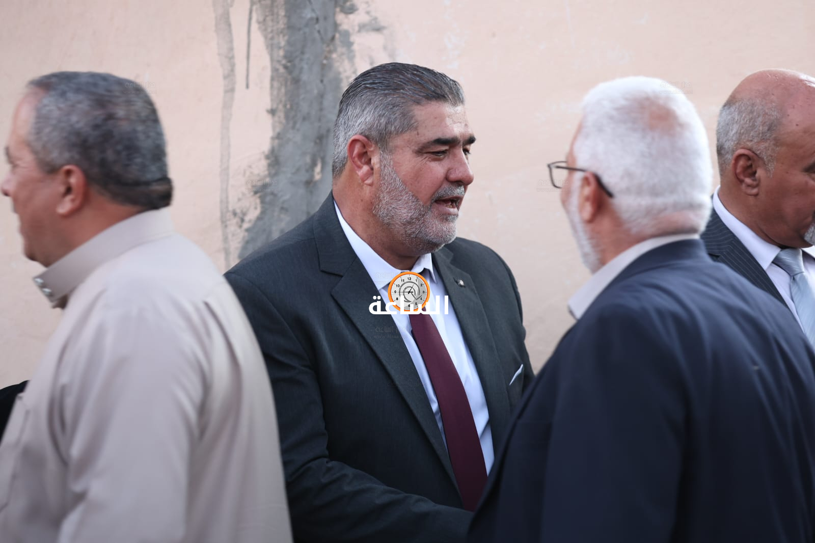 Madar Al-Saa Images 0.4386043171807492