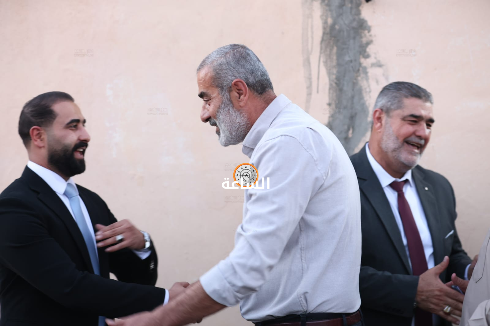 Madar Al-Saa Images 0.7981164790680921