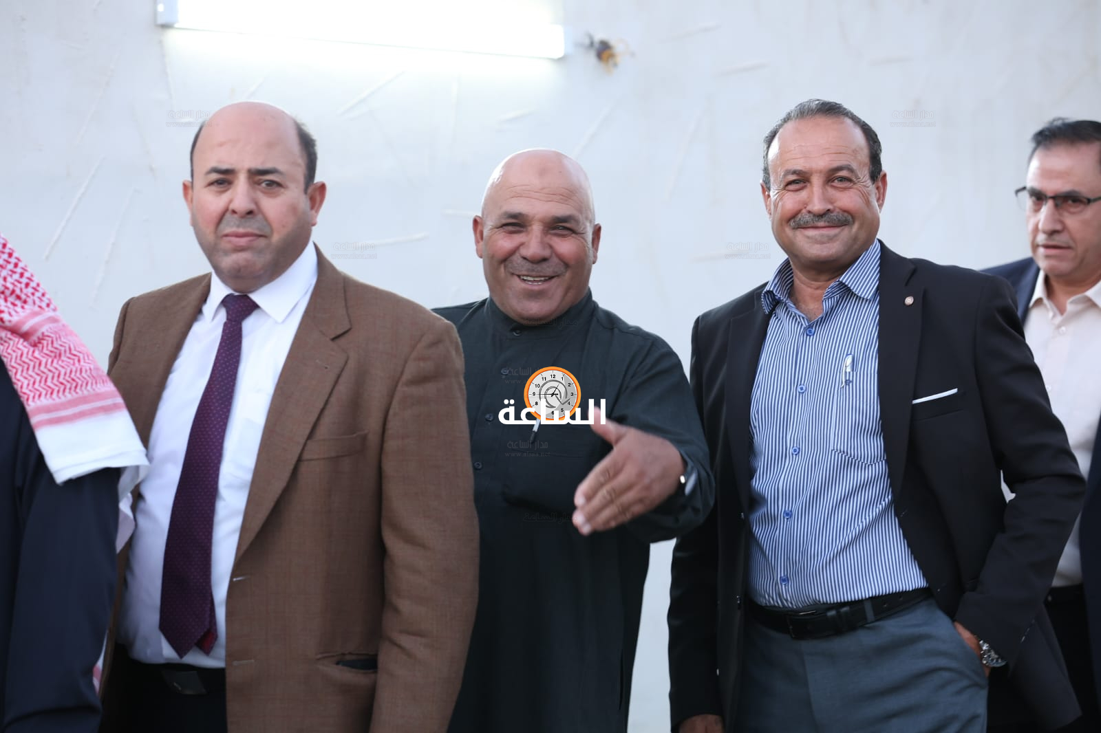 Madar Al-Saa Images 0.15970195356843653