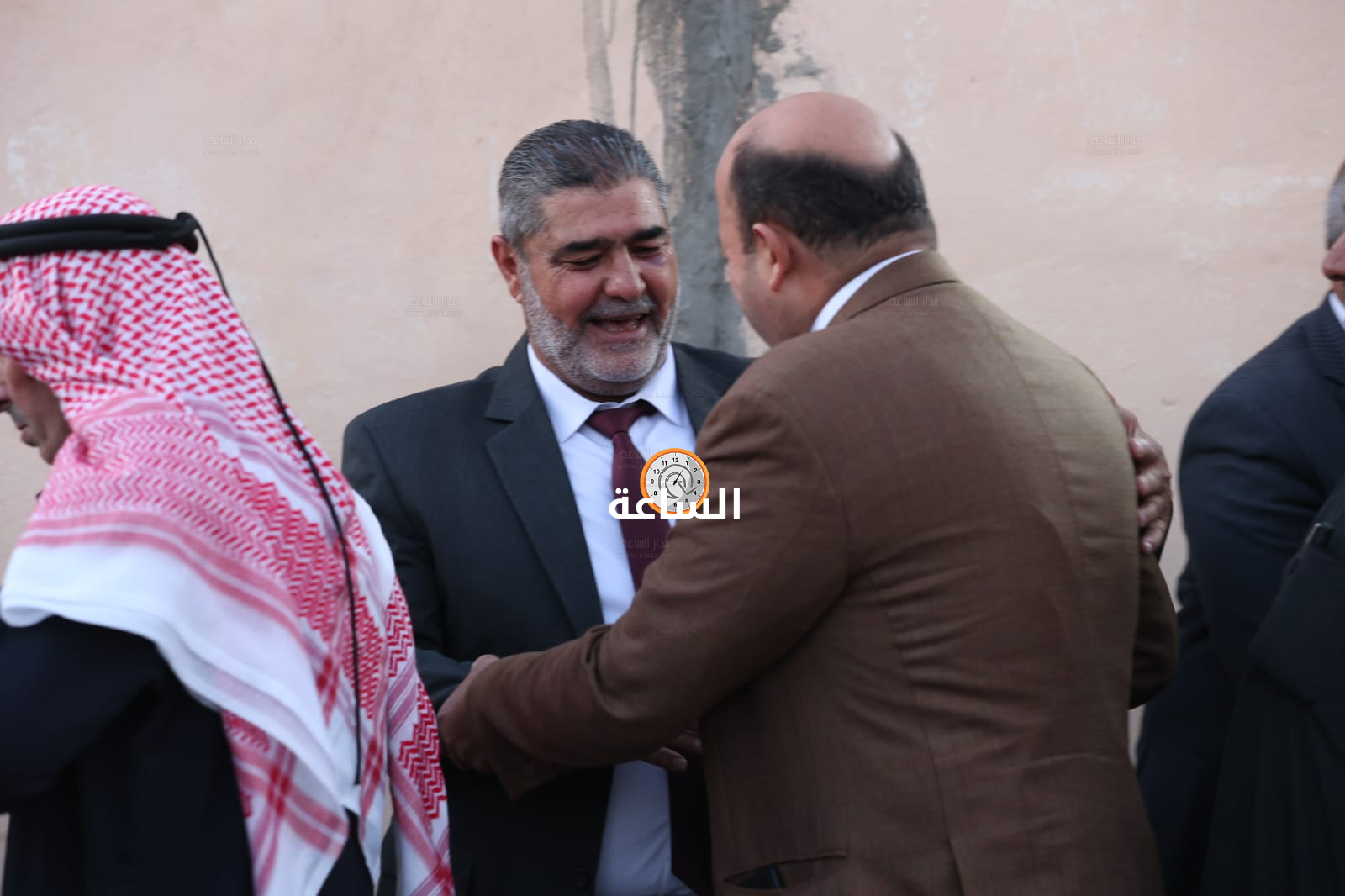 Madar Al-Saa Images 0.49765703399132155