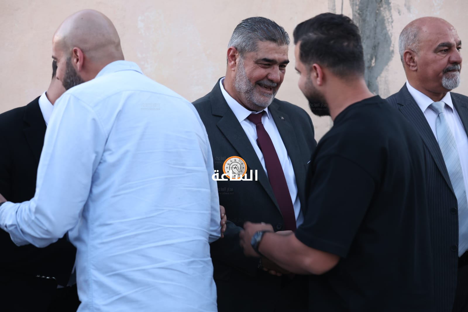 Madar Al-Saa Images 0.05984988907425681