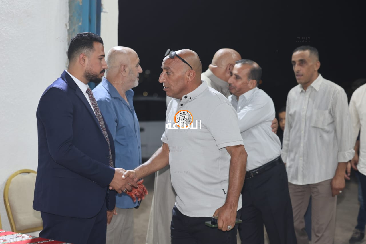 Madar Al-Saa Images 0.5745715203239218