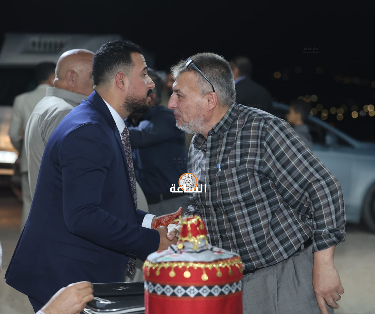 Madar Al-Saa Images 0.7162554468347512
