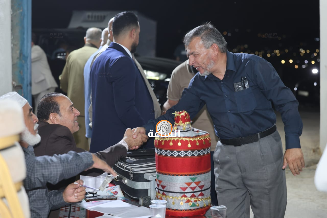 Madar Al-Saa Images 0.3995782436354438
