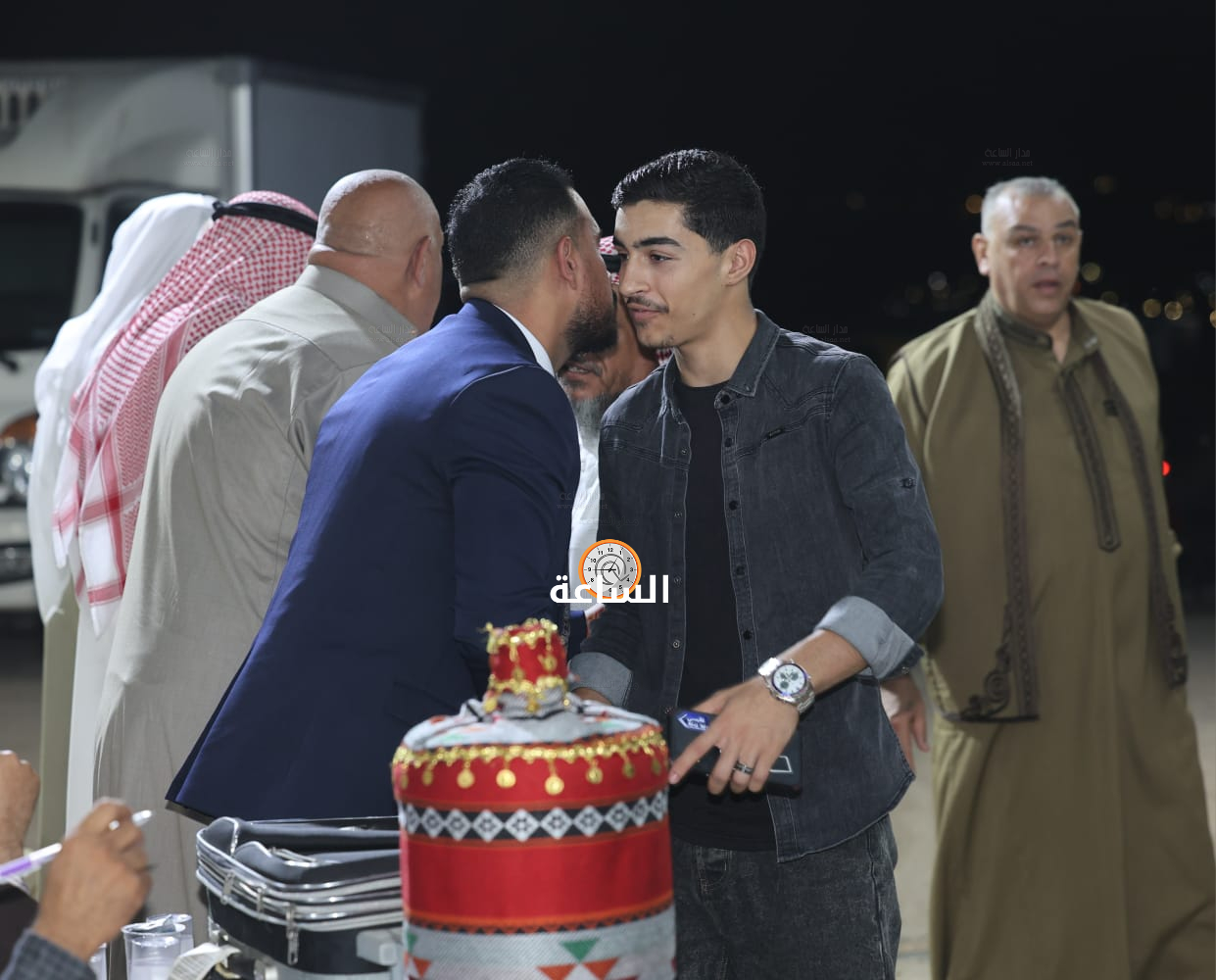 Madar Al-Saa Images 0.1035337909437305
