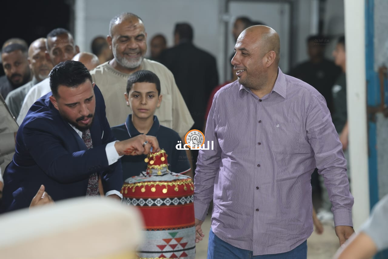 Madar Al-Saa Images 0.9260142972597456