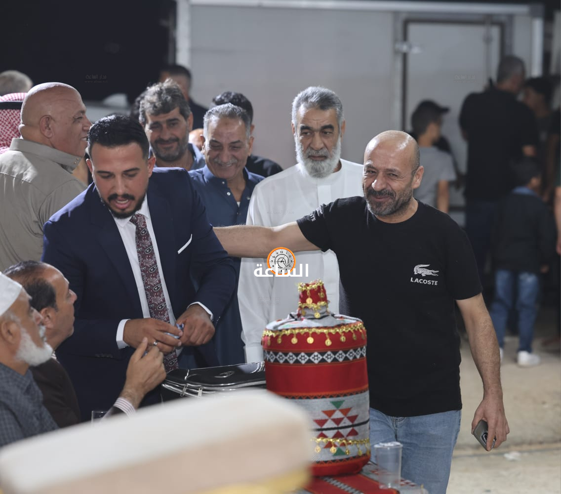 Madar Al-Saa Images 0.6994906784770969