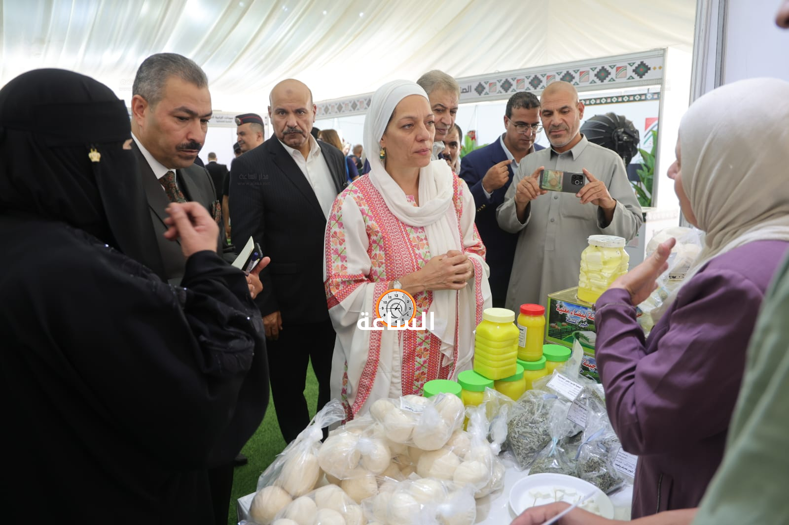 Madar Al-Saa Images 0.9781155375720628
