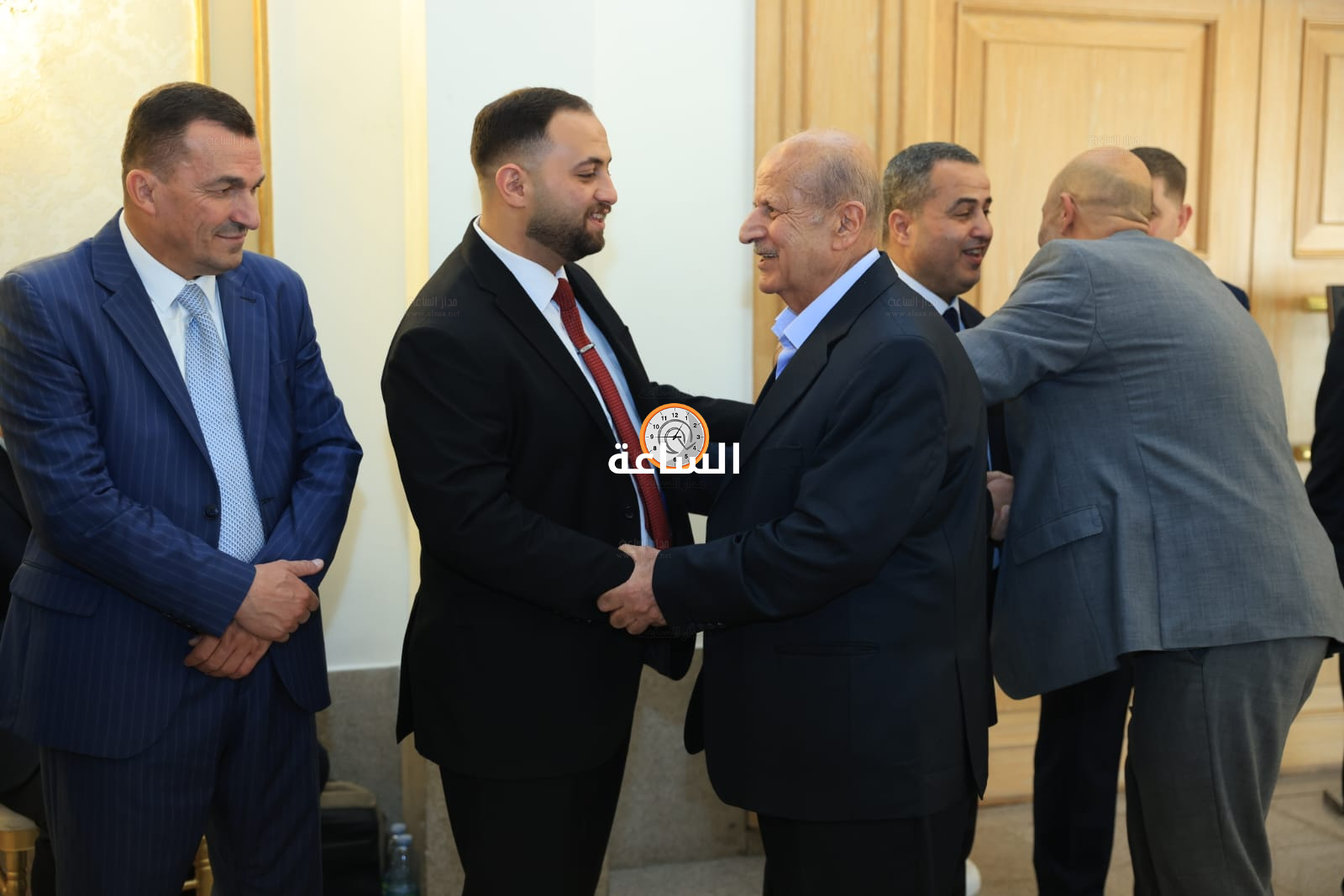 Madar Al-Saa Images 0.8261196220311068