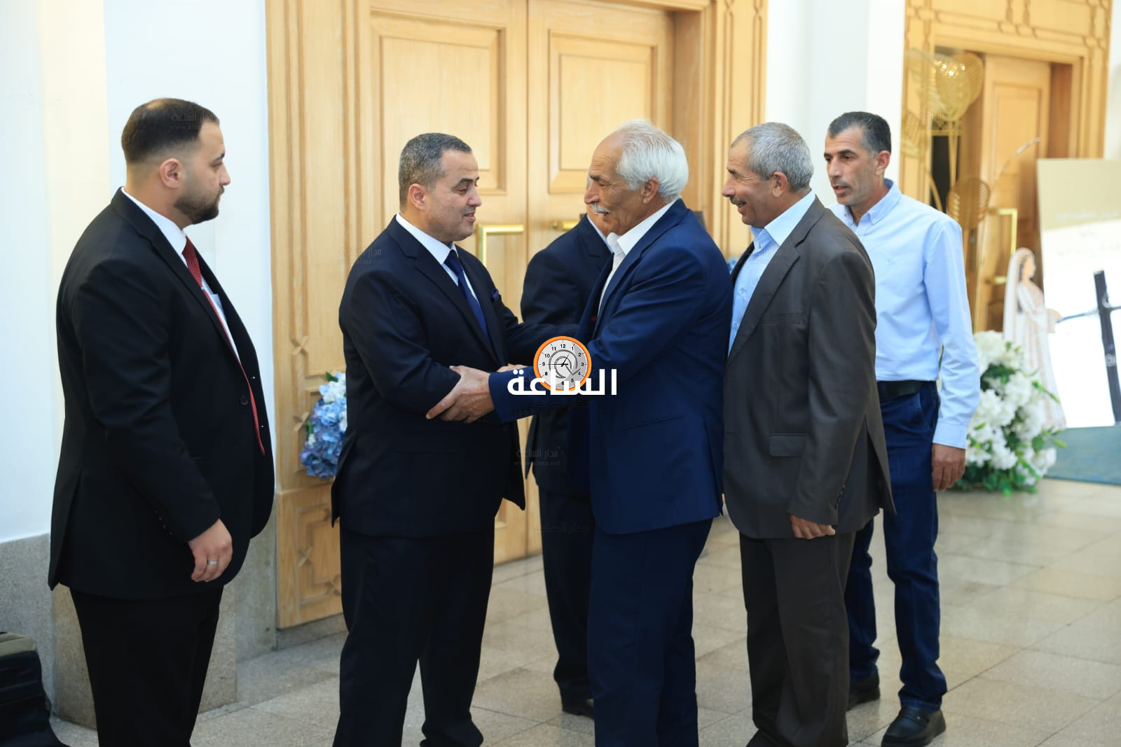 Madar Al-Saa Images 0.7861175933392722