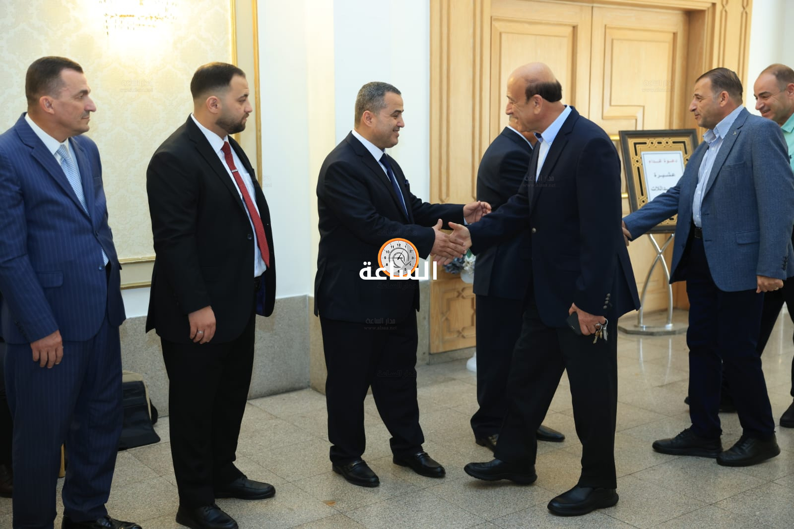 Madar Al-Saa Images 0.61938702813156