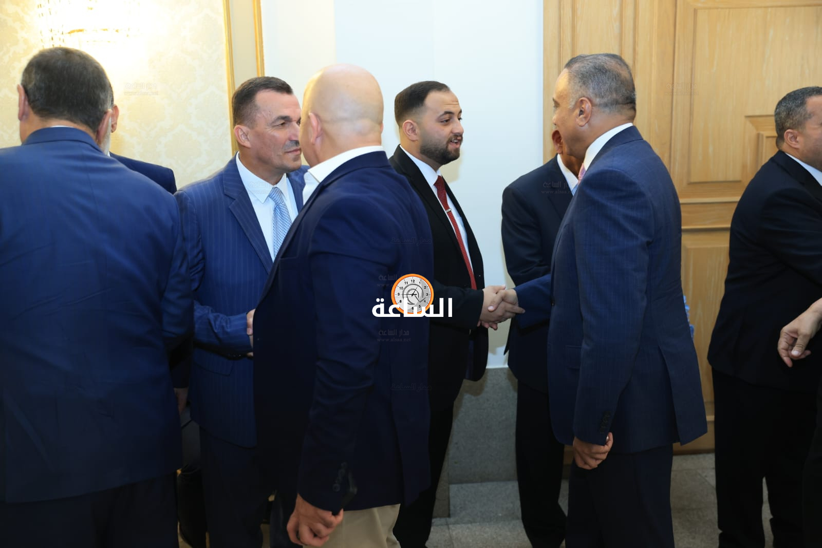 Madar Al-Saa Images 0.6523007734056161